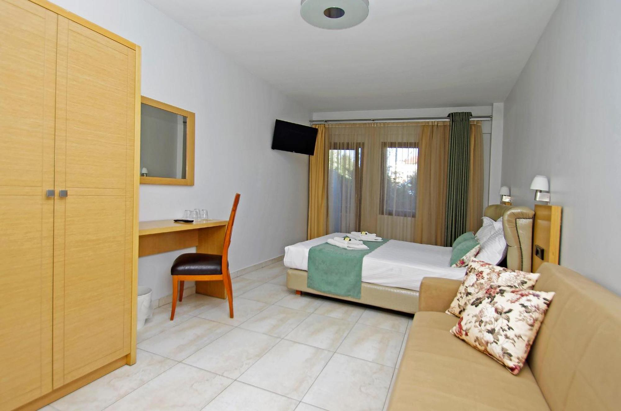 Principal New Leisure Hotel Paralía Eksteriør bilde